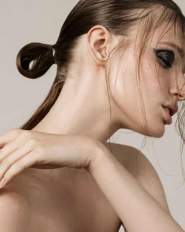 Beauty Atitude by Oliver Rudoplh